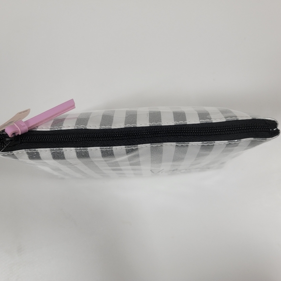NWT White & Silver Stripped Makeup or Intimates Bag - Picture 2 of 8